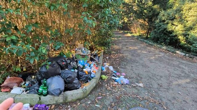 Крым приехал и ОЧУМЕЛ. Отдыхающие КУПАЮТСЯ в море. Что здесь происходит. Я НЕ ВЕРЮ СВОИМ ГЛАЗАМ. смотреть онлайн