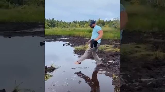 здесь не глубоко смотреть онлайн