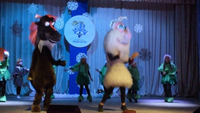 Белорусский игровой театр ростовых кукол "Dolls4All" Акция Наши дети театр кукол в г.Дятлово смотреть онлайн