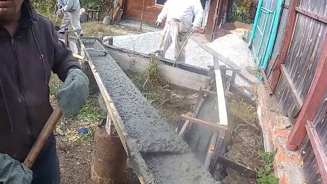 строительство школы плетения лаптей смотреть онлайн