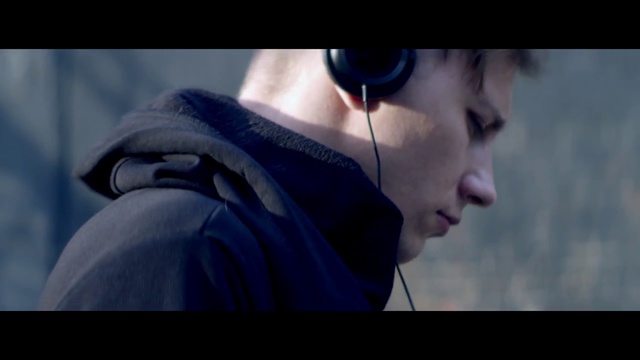 ST - Под водой (при уч. Пицца) [NR clips] (Новые Рэп Клипы 2015) смотреть онлайн