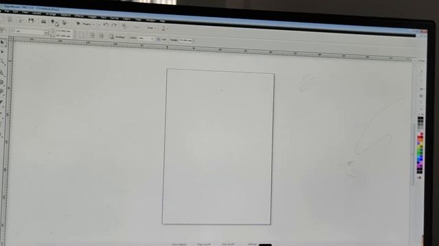 Skycut CH cutting plotter with camera and QR code смотреть онлайн