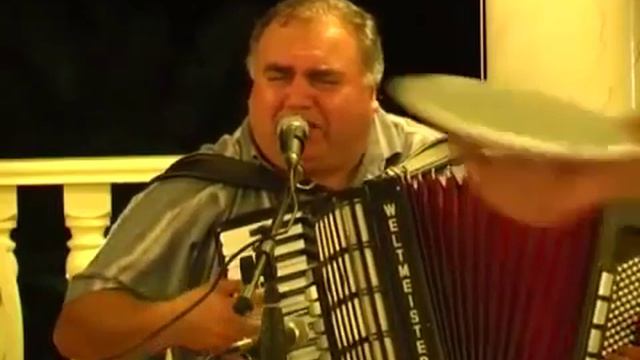 Это слушать надо смотреть онлайн