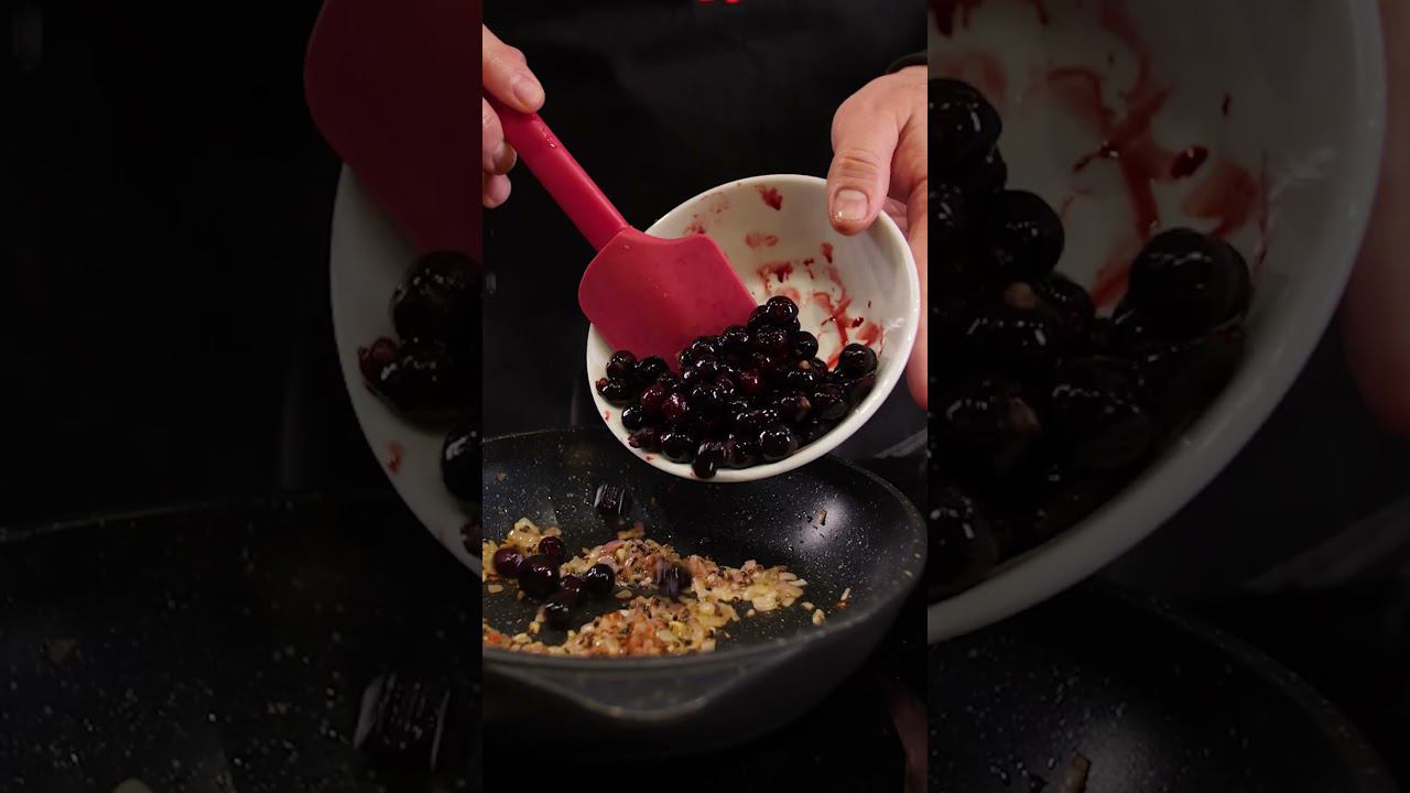 Идеальный соус для мяса из черной смородины смотреть онлайн