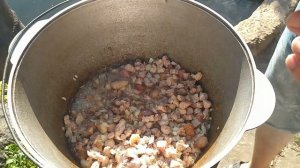 Кулиш\Кулеш старинный рецепт Украинской кухни приготовленный в казане на костре.