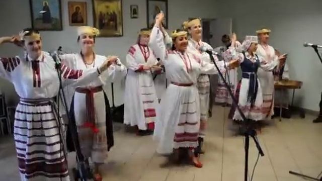 Цераз рэчаньку, цераз балота смотреть онлайн