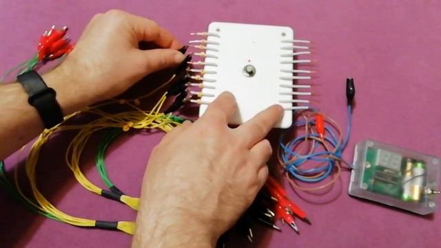 Прибор для быстрой прозвонки кабеля, прозвонка в действии смотреть онлайн