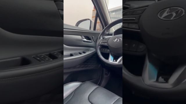 Мини обзор #hyundai #santafe 2019 года. Городской #кроссовер смотреть онлайн