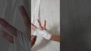 Как завязывать бинты для бокса и кудо #кудо #бокс #бинтыдлябокса #спаринги