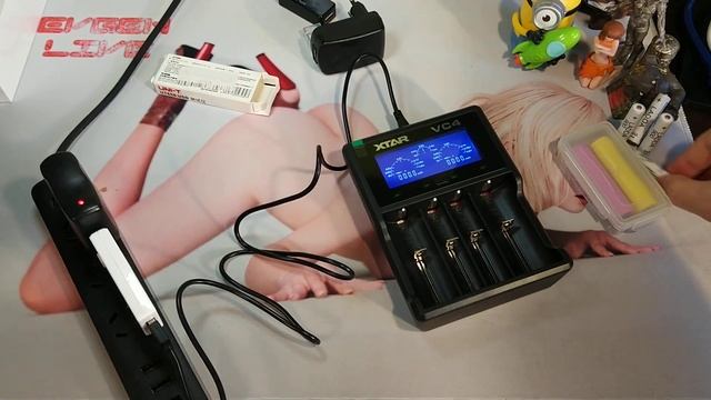 Xtar VC4 Универсальная зарядка