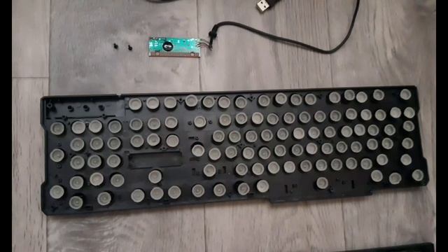 Что внутри мембранной клавиатуры Intro?.mp4