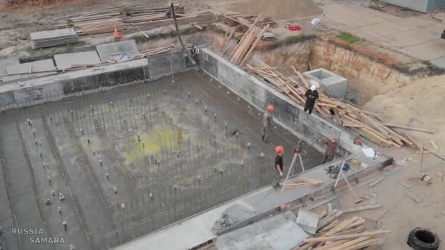 Скоро построят Сухой фонтан в Кошелев Паркe / Волжский район / Самара / 16 июня 2022 г./ Russia смотреть онлайн