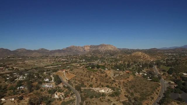 Flinn Park drone 2 смотреть онлайн