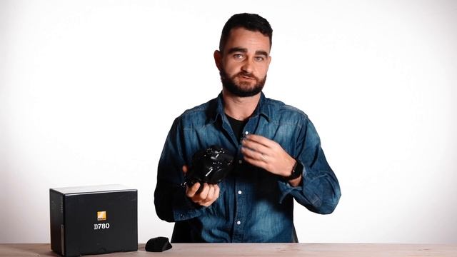 Nikon D780. Las réflex siguen vivas. смотреть онлайн