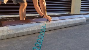 как снять пленку с металлических изделий (удаляется только кусками) и не хочется возится с соляркой