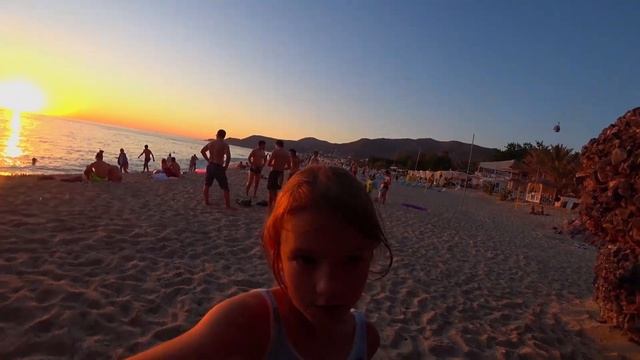 АЛАНЬЯ. Умоляем - не ходите в ЭТО кафе! Шопинг у моря