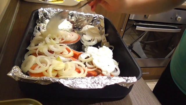 Очень простой рецепт запеченной рыбы смотреть онлайн