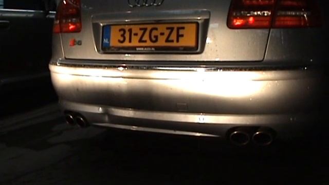 Audi S8 engine start and revving смотреть онлайн