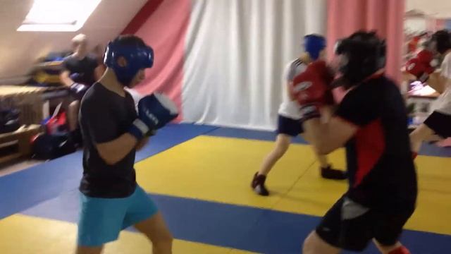 Спорт клуб Леон.Видео отчет с тренировки. смотреть онлайн