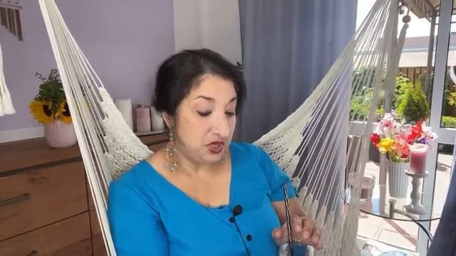 Красота Неизмерима как и Любовь земная - Просто Поговорим ❤️ смотреть онлайн