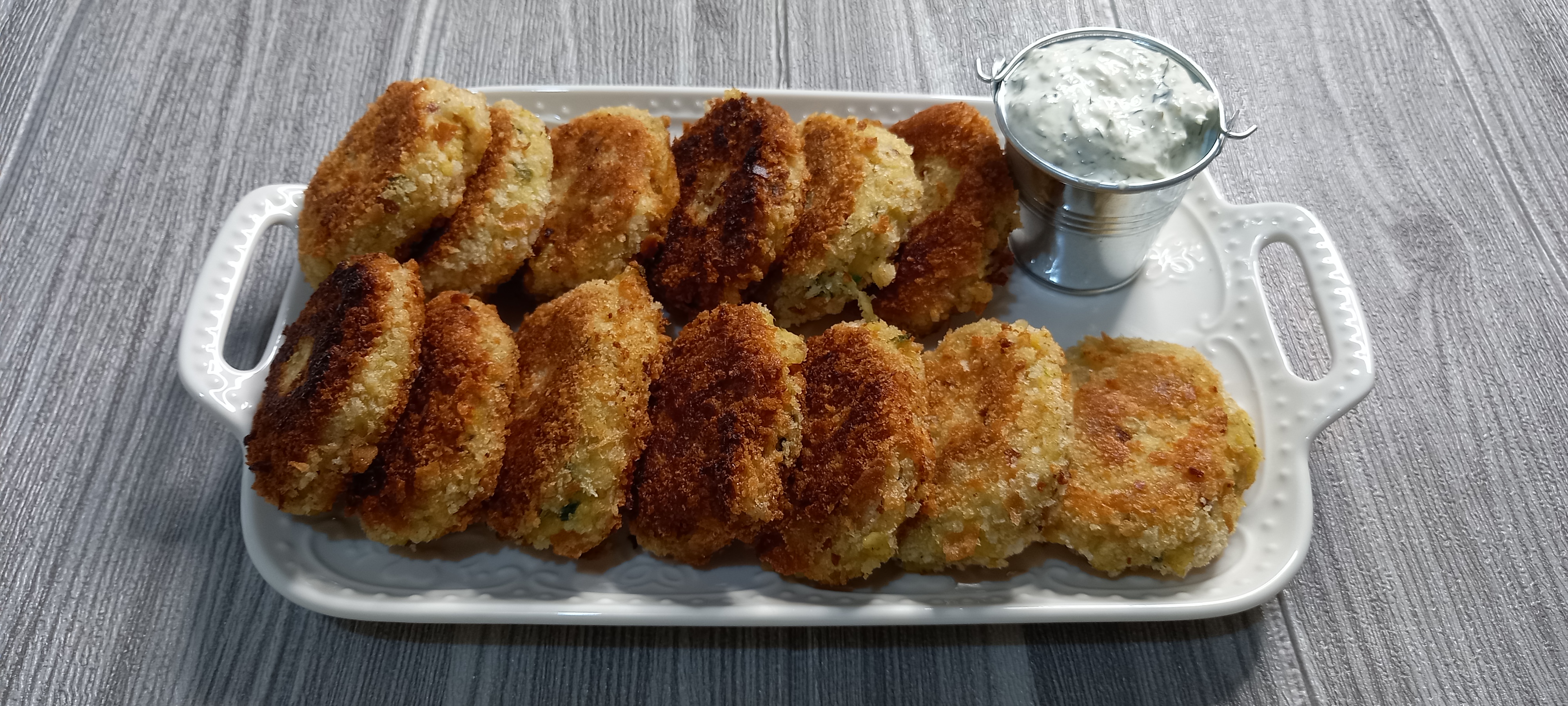 Катрофельные котлеты с консервированным тунцом😋 смотреть онлайн