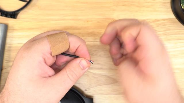 Bose QuietComfort 45 QC45 Right Swivel Hinge Swivel Replacement Repair Tutorial