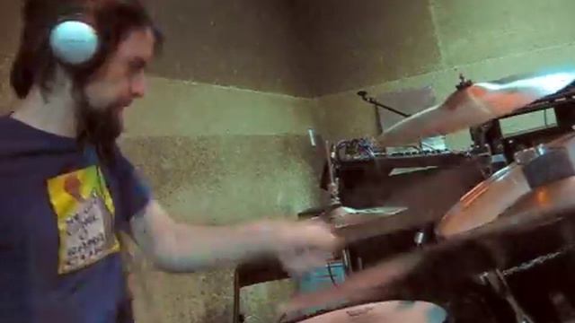 Drum Mashup (Kevin Ivers) смотреть онлайн