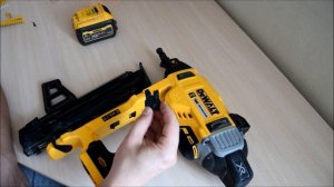 Аккумуляторный монтажный пистолет DEWALT DCN890. Не всё так просто!
