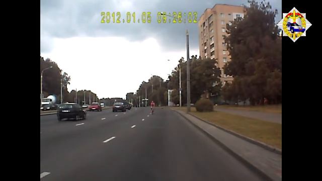 велосипедистка смотреть онлайн