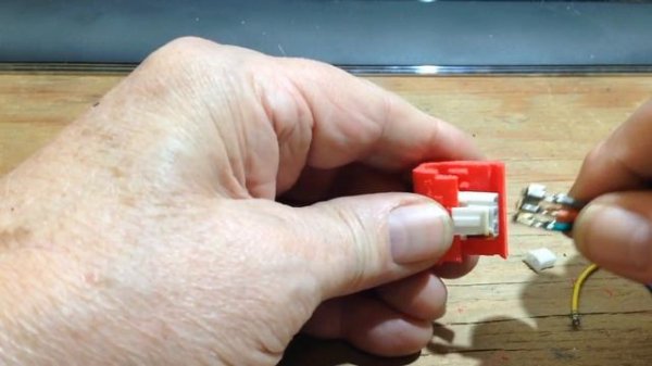 JST TERMINAL PIN EXTRACTORS (2.50mm, 3.96mm Pitch)