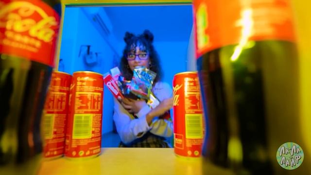 БЕДНАЯ ДЕВОЧКА НАШЛА КУКЛУ ДЛИННОНОГОЙ МАМОЧКИ | МЕЙКАП-ГАДЖЕТЫ И БЬЮТИ-ЛАЙФХАКИ от Ла-Ла Лайф