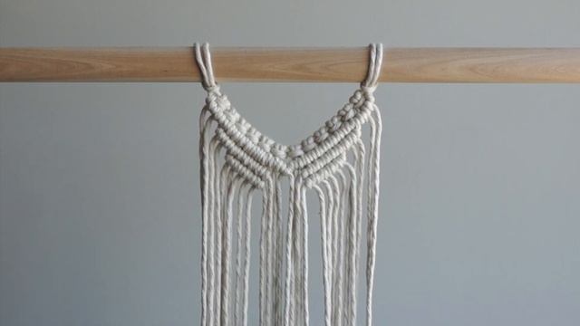 DIY Macrame Tutorial: Centre Wall Hanging Pattern Using Double Half Hitch Knots! смотреть онлайн