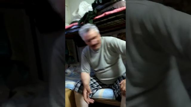 Быку отрезали яйца смотреть онлайн