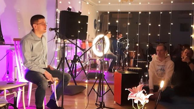 Стихотворение "Муза" - Ваджраяни (Виталий Севастьянов), читает автор смотреть онлайн
