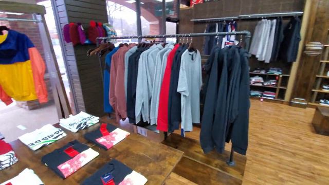 HOW WAS MY PAIR??? PICKING UP THE AIR JORDAN 6 CARMINE!!! PLUS KICKTHEORY SNEAKER STORE IS FIRE!!! смотреть онлайн