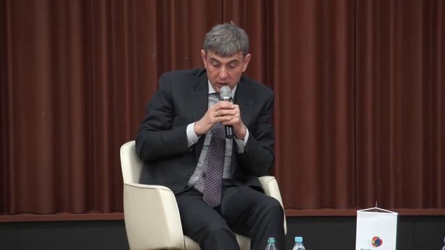 В чём разница между ремесленничеством и бизнесом? смотреть онлайн