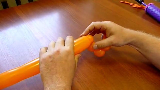 Тренировка навыков скручивания пузырей из воздушных шаров для моделирования ШДМ смотреть онлайн