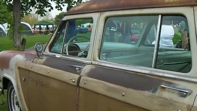 Ford Country Squire смотреть онлайн