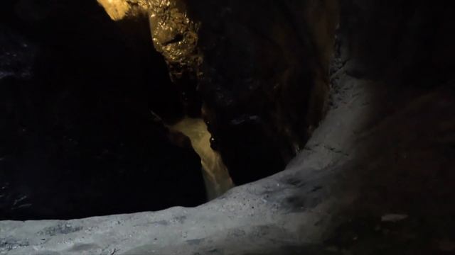 Trümmelbachfälle - самый большой в Европе подземный водопад смотреть онлайн