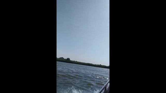 Путешествуем на скоростной лодке по дельту Волги: г. Астрахань ЧАСТЬ 1 (11.08.22) смотреть онлайн