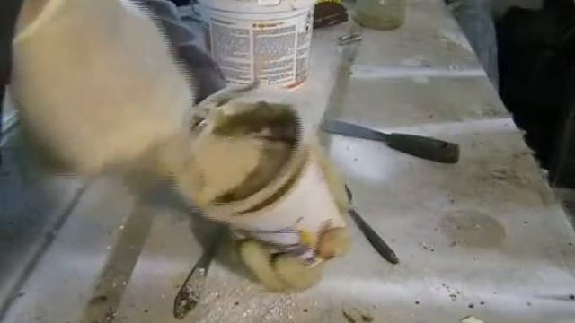 Подготовка эпоксидной смолы для галтелей смотреть онлайн