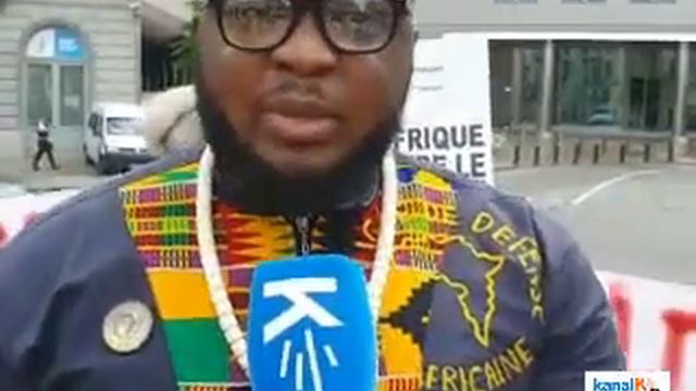 Egountchi Behanzin demande aux peuples africains de cibler les soutiens des dictateurs africains смотреть онлайн