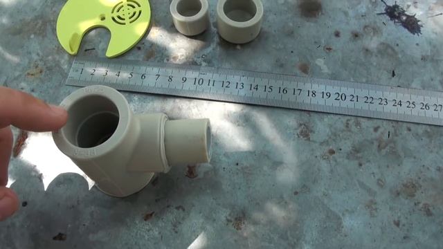 Поїлка - кормушка для бджіл своїми руками (з ПП труби та пластикової пляшки) смотреть онлайн