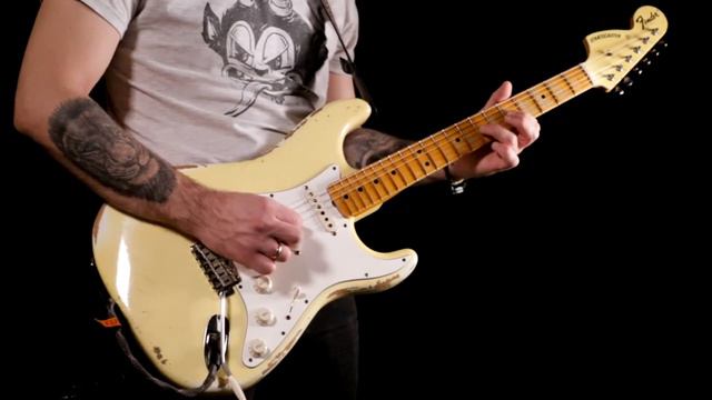 Fender Custom Shop Stratocaster 1969 Heavy Relic Aged Vintage White 2013 USA смотреть онлайн