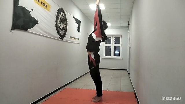 Прыжок с поворотом 🔥🔥🔥 смотреть онлайн