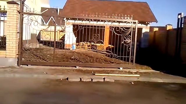 Автоматические откатные ворота на опорных роликах ЗАО "АВиД" смотреть онлайн