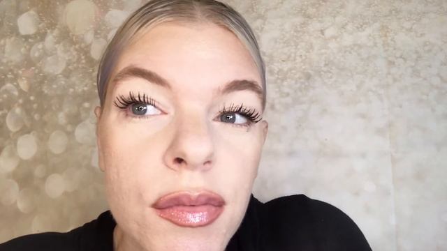 MAYBELLINE SKY HIGH MASCARA VS LOREAL LASH PARADISE ? WHICH ONE IS BETTER? LETS SEE...