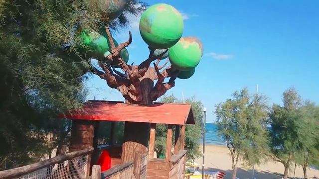 ?С Каких Пор Возраст, Это Личная Вина Человека/Porto D'Ascoli смотреть онлайн