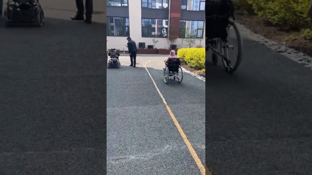Электроколяска и электроприставка смотреть онлайн
