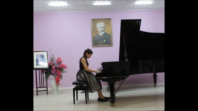 Муллина Кира, 11 лет, И.С. Бах, Прелюдия и фуга ре минор ХТК 1 том смотреть онлайн